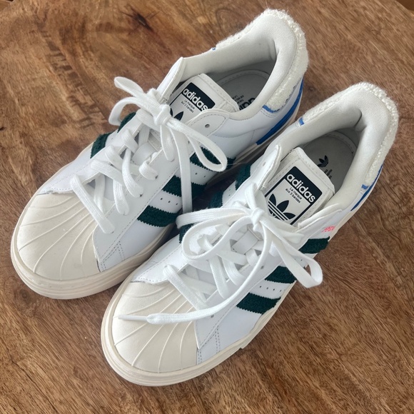 Adidas Superstar Fur Edition – Special Edition – Worn Once – Size 8 - Picture 4 of 4